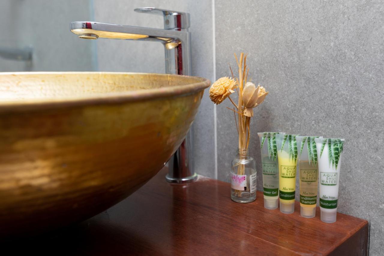 Swarga Heritage Hotel - A Traditional Stay Катманду Экстерьер фото